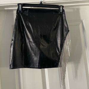 New W/Tags Black Pleather Skirt 💠